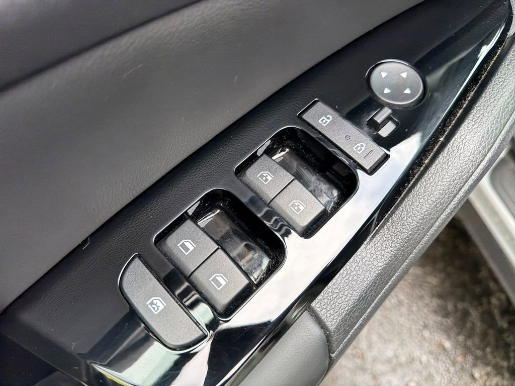 Used 2023 Kia Sportage X-Line AWD/4WD image 28