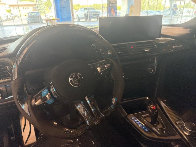 Used 2018 BMW M4 Coupe RWD image 17