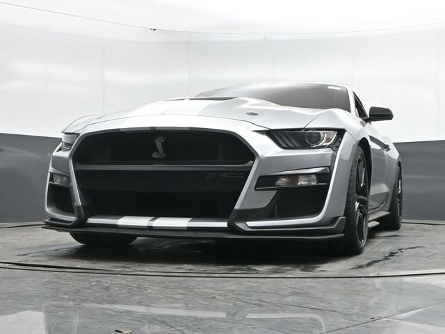 Used 2022 Ford Mustang Shelby GT500 w/ Technology Package RWD image 41