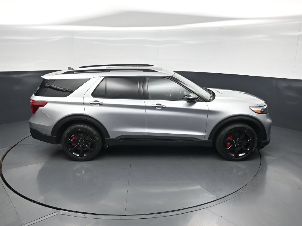 Used 2023 Ford Explorer ST w/ Equipment Group 401A AWD/4WD image 39