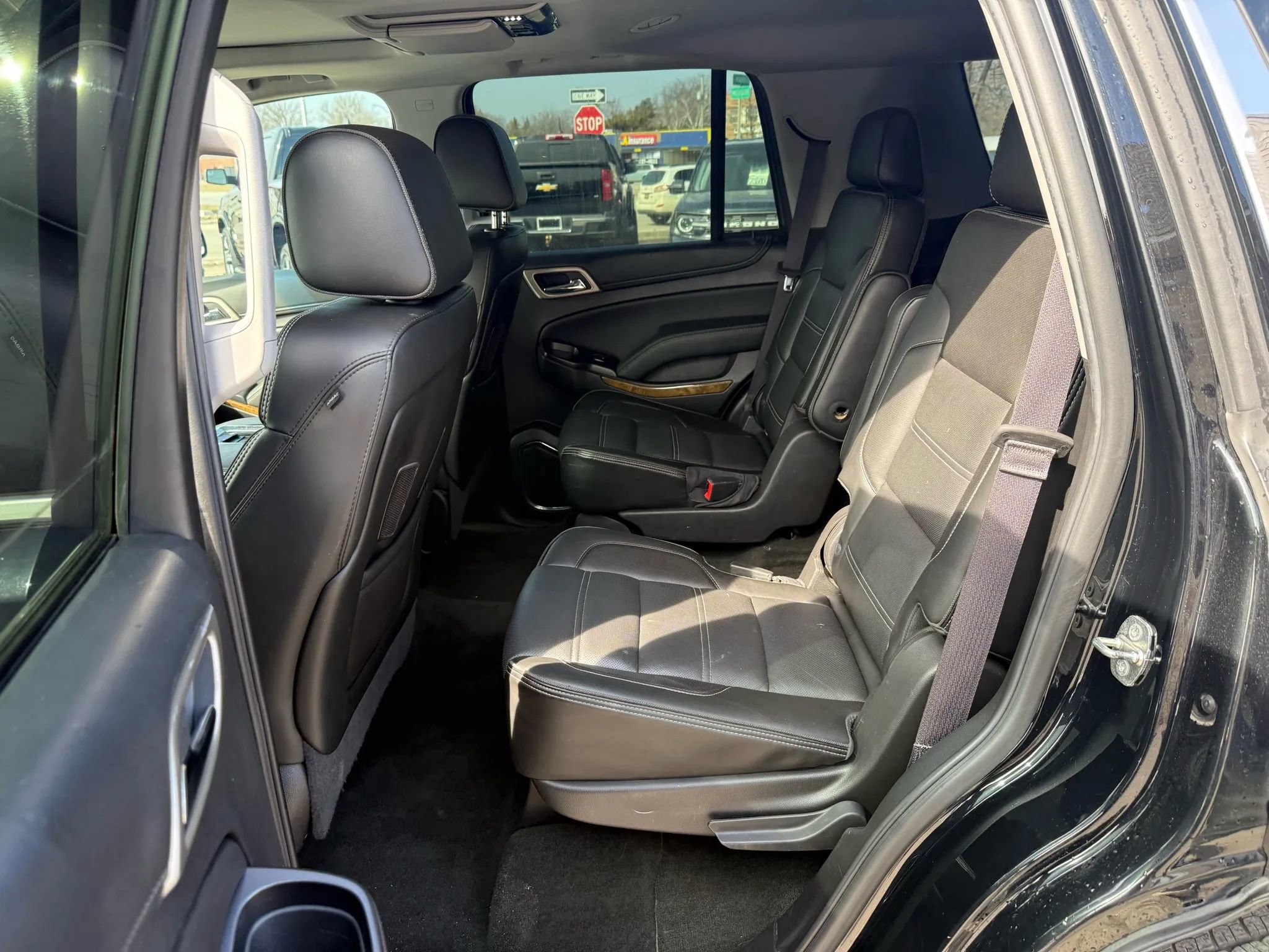 Used 2016 GMC Yukon Denali w/ Open Road Package image 31