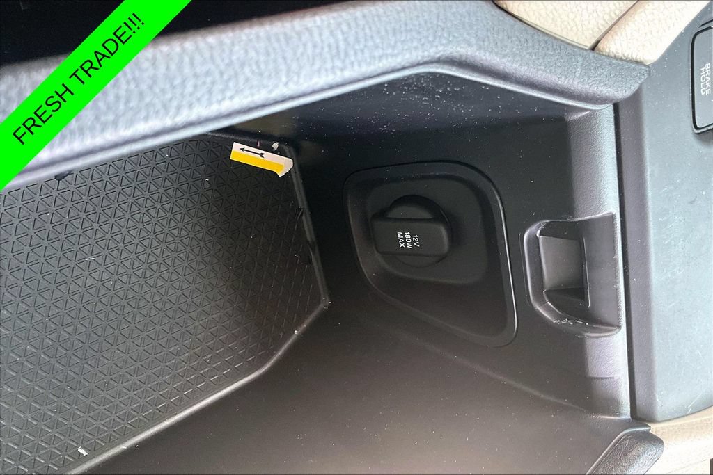 Used 2025 Honda Accord SE image 16