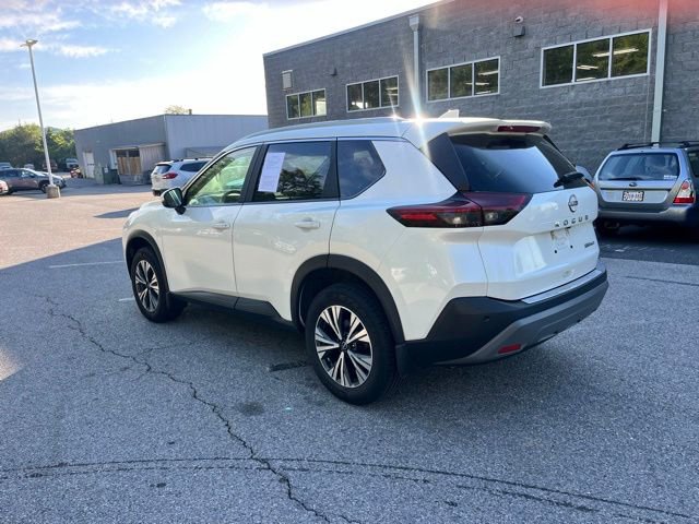 Certified 2023 Nissan Rogue SV w/ SV Premium Package AWD/4WD image 5