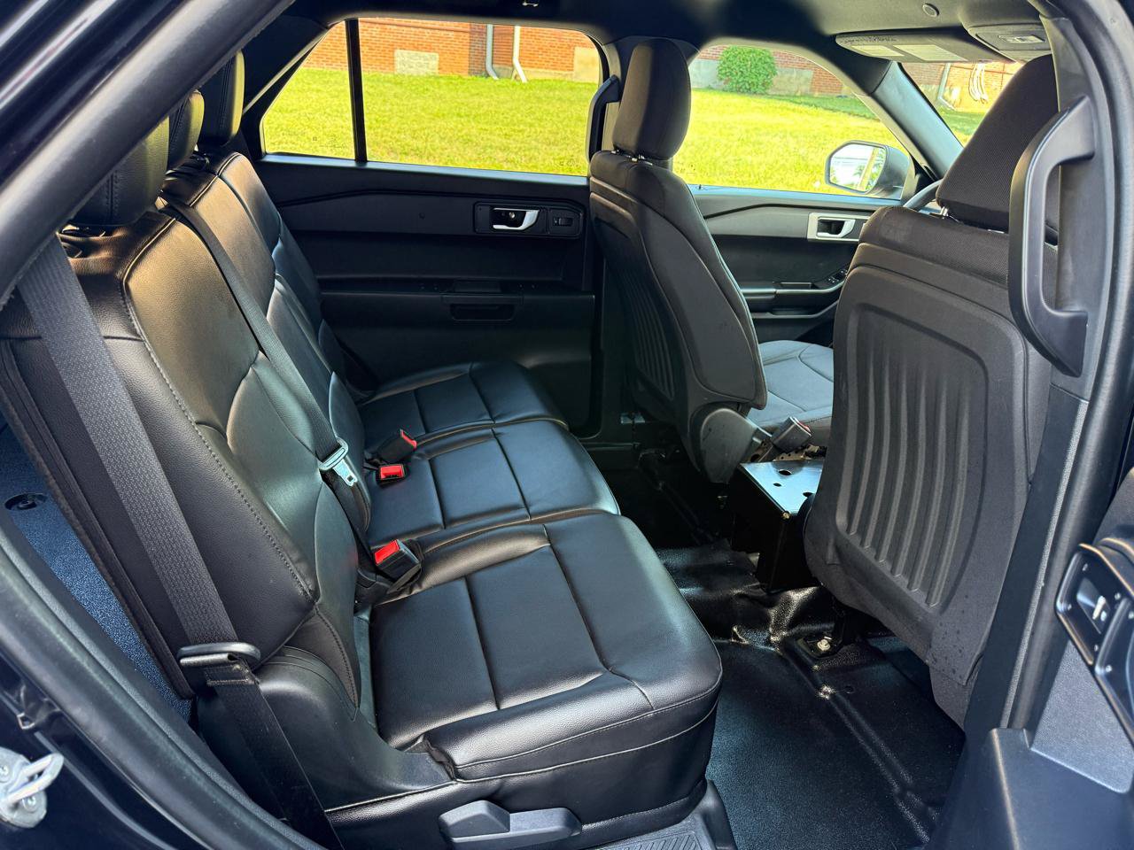 Used 2022 Ford Explorer 4WD Police Interceptor image 12