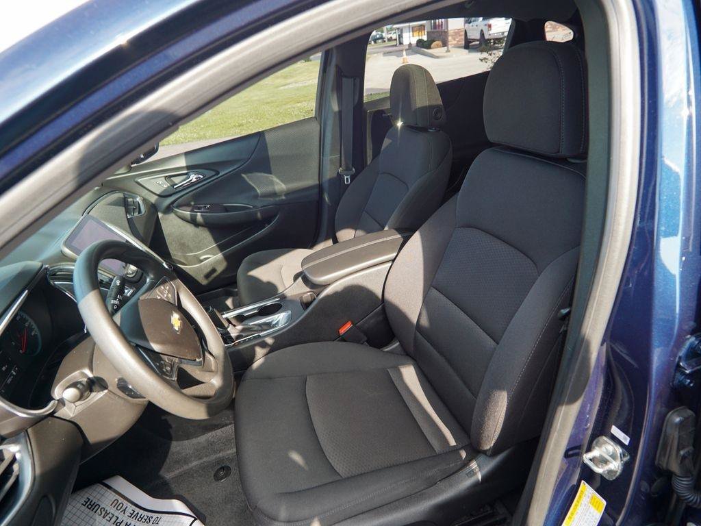 Used 2019 Chevrolet Malibu LT FWD image 18