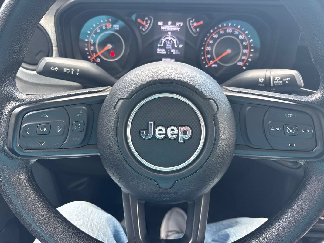 Used 2024 Jeep Gladiator Sport AWD/4WD image 10