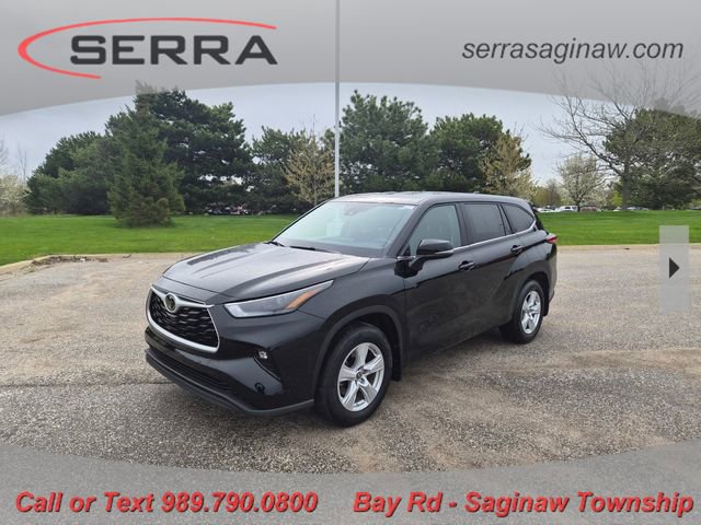 Used 2023 Toyota Highlander LE