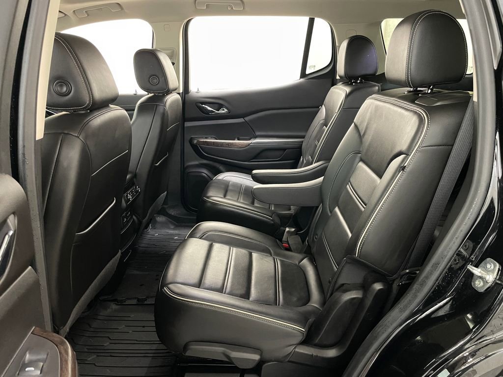 Certified 2021 GMC Acadia Denali w/ Denali Ultimate Package AWD/4WD image 42