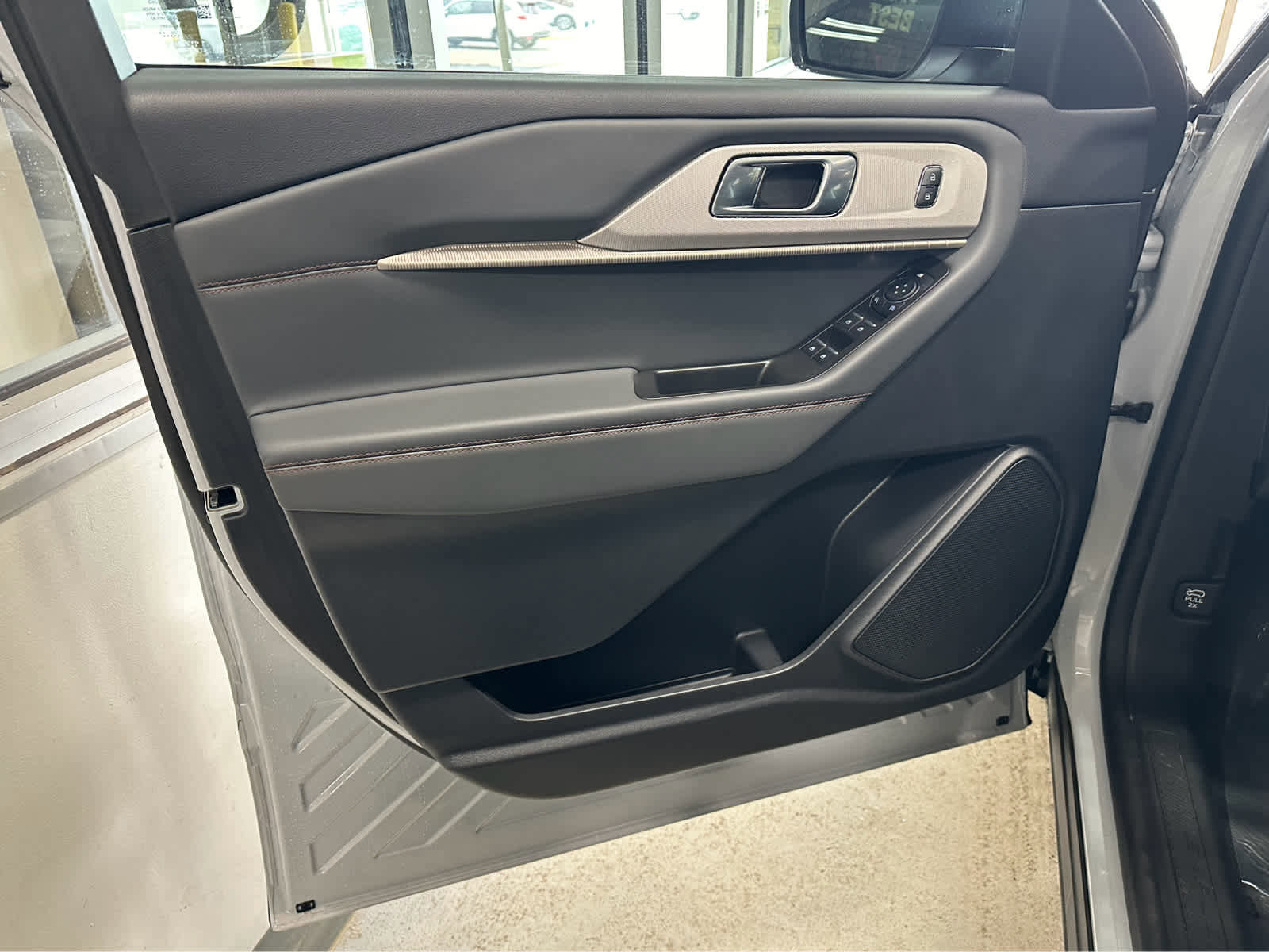 New 2026 Ford Explorer Active image 13