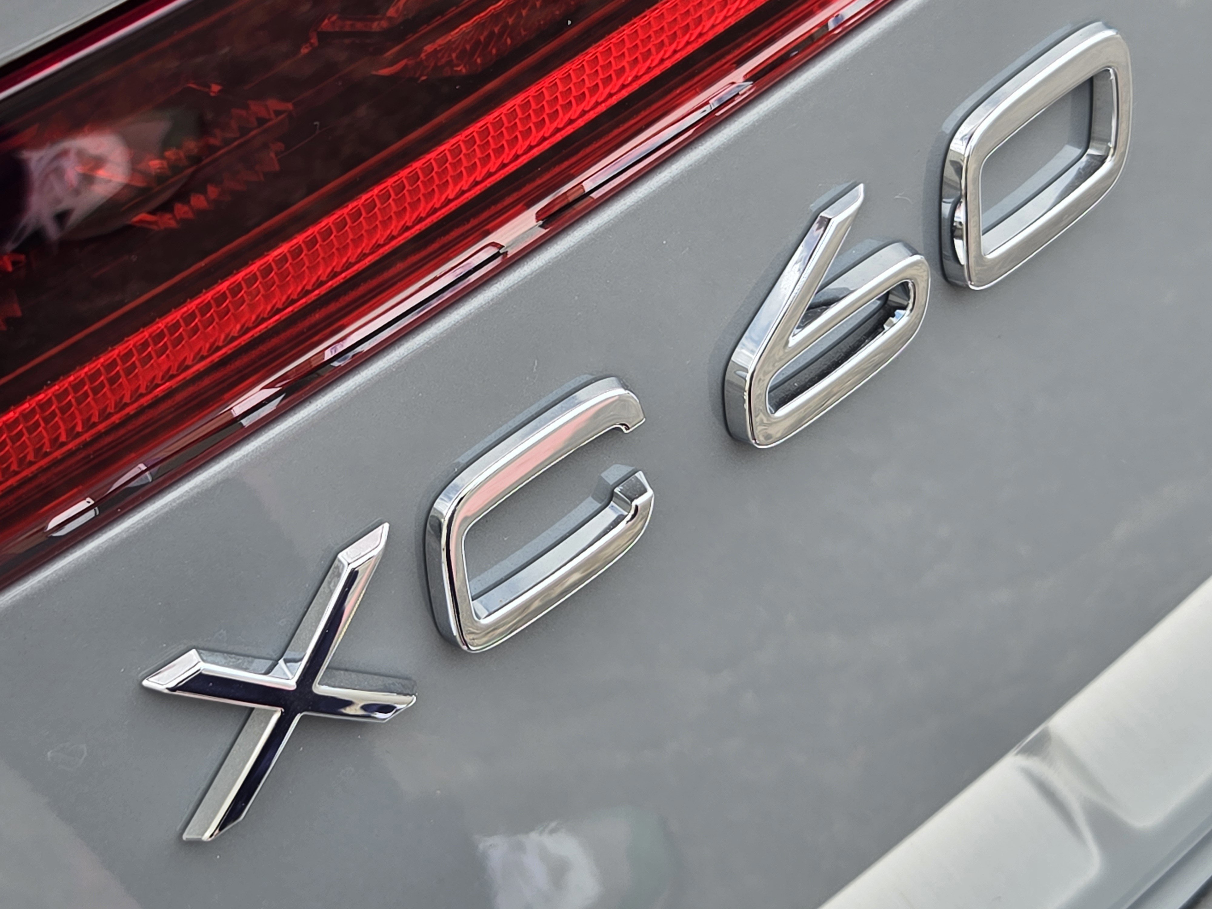 New 2026 Volvo XC60 B5 Plus w/ Protection Package Premier image 28