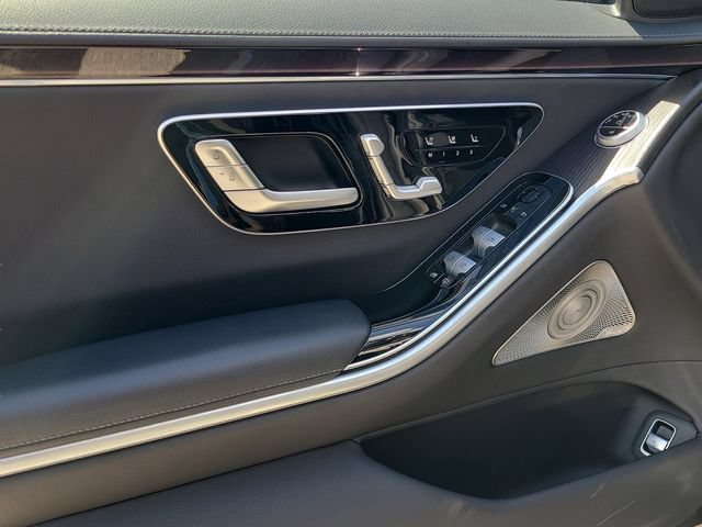 Used 2023 Mercedes-Benz S 580 4MATIC Sedan w/ AMG Line image 14