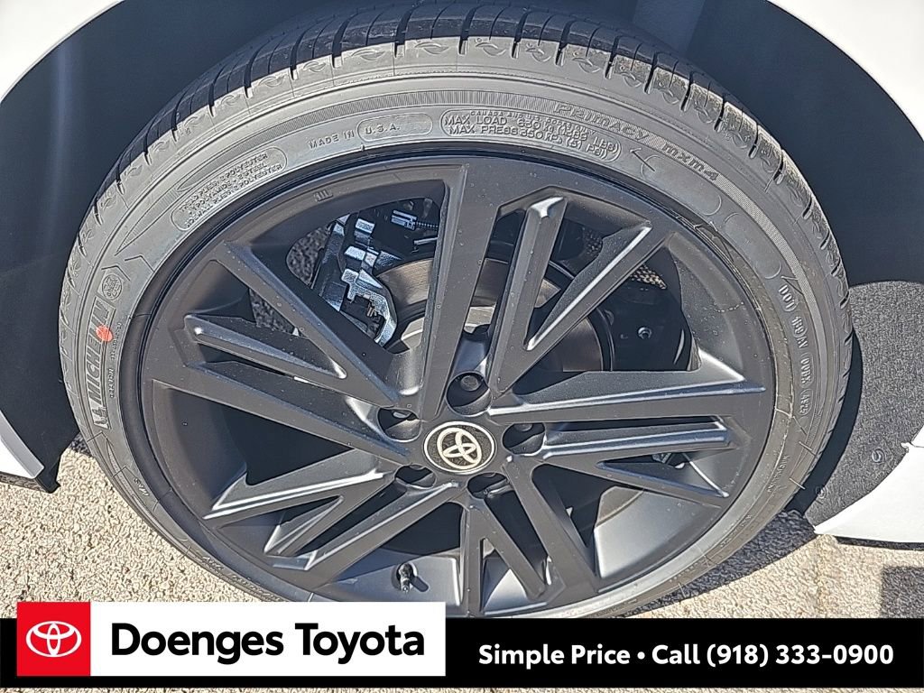 New 2026 Toyota Camry Hybrid w/ Multimedia Upgrade Package image 25