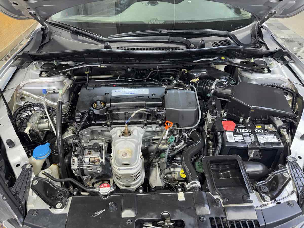 Used 2014 Honda Accord Sport image 28
