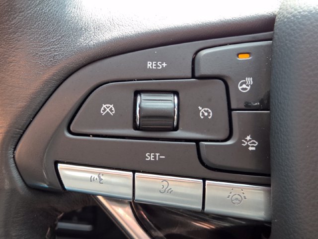 Used 2023 Cadillac Escalade Sport w/ Touring Package AWD/4WD image 38
