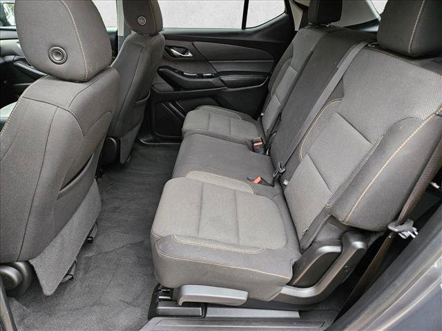 Used 2020 Chevrolet Traverse LS image 17