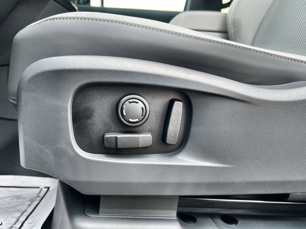 Certified 2025 Land Rover Defender 110 S image 20