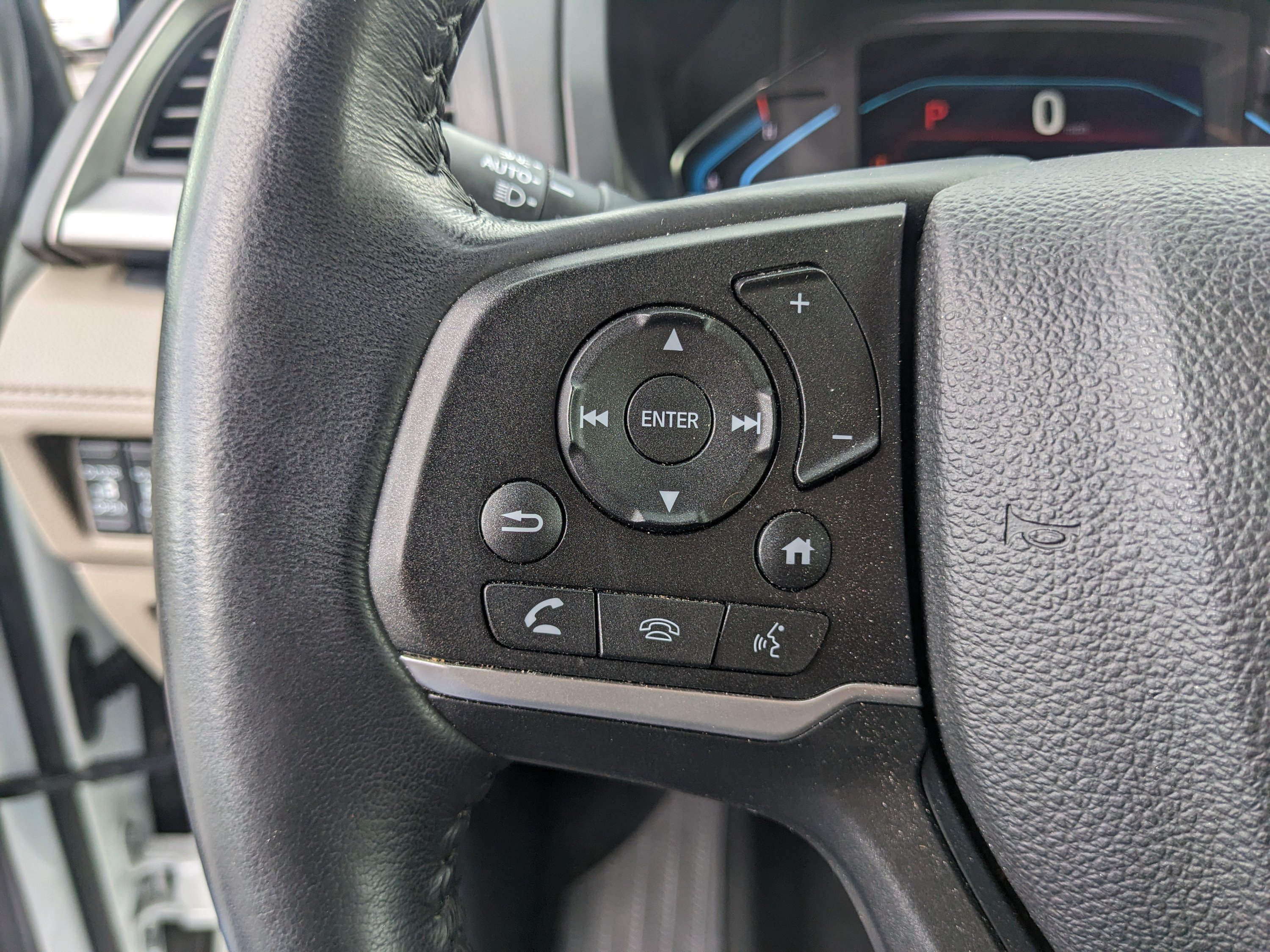 Used 2024 Honda Odyssey EX-L image 35