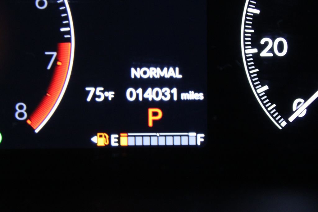 Used 2023 Honda HR-V Sport image 33