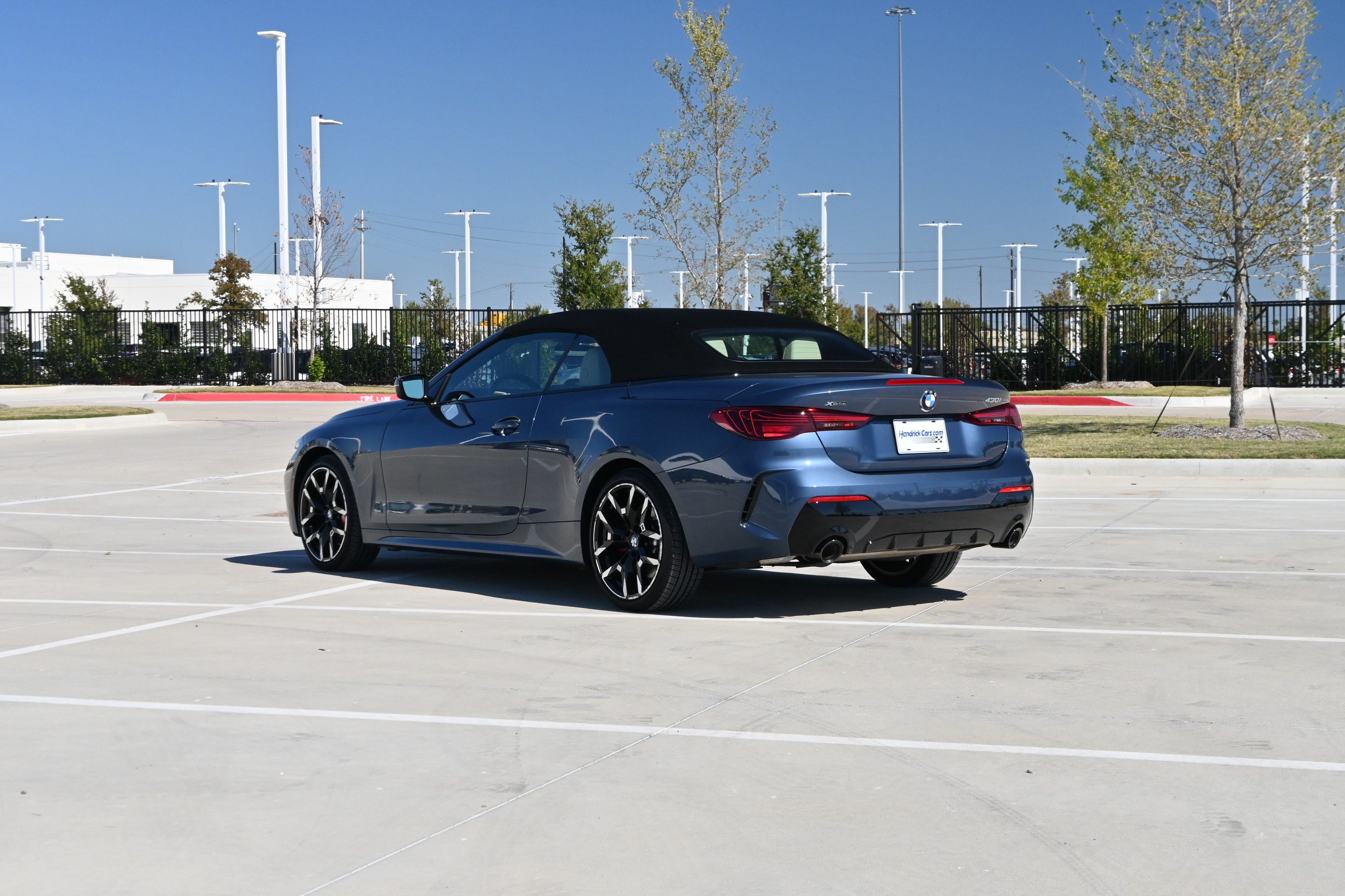 Used 2026 BMW 430i xDrive Convertible w/ M Sport Package AWD/4WD image 39