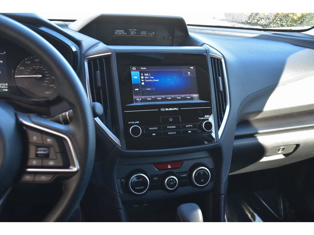 Certified 2023 Subaru Crosstrek 2.0i image 18