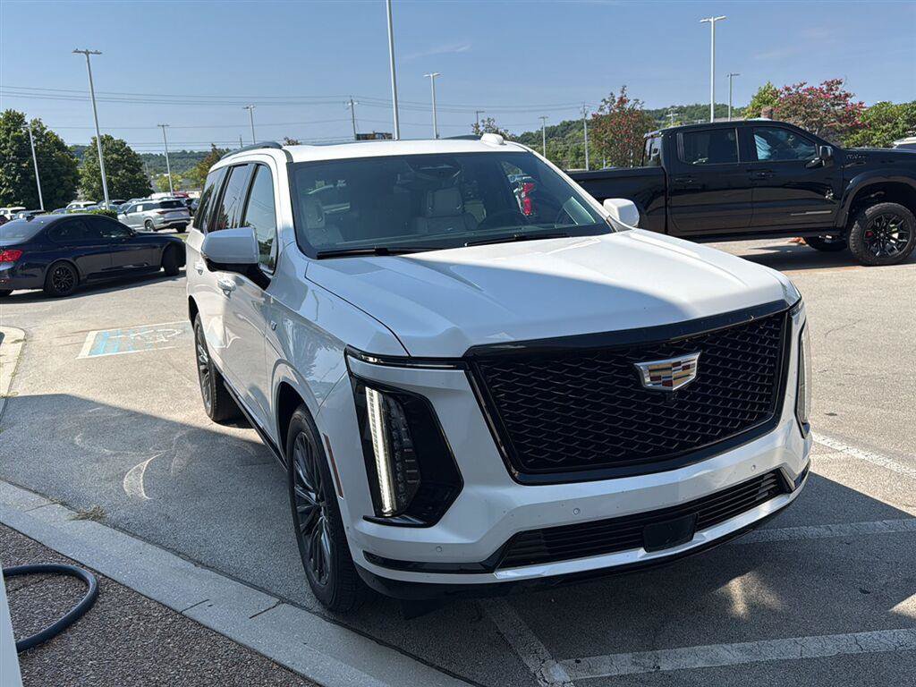 Used 2025 Cadillac Escalade Sport Platinum AWD/4WD image 17