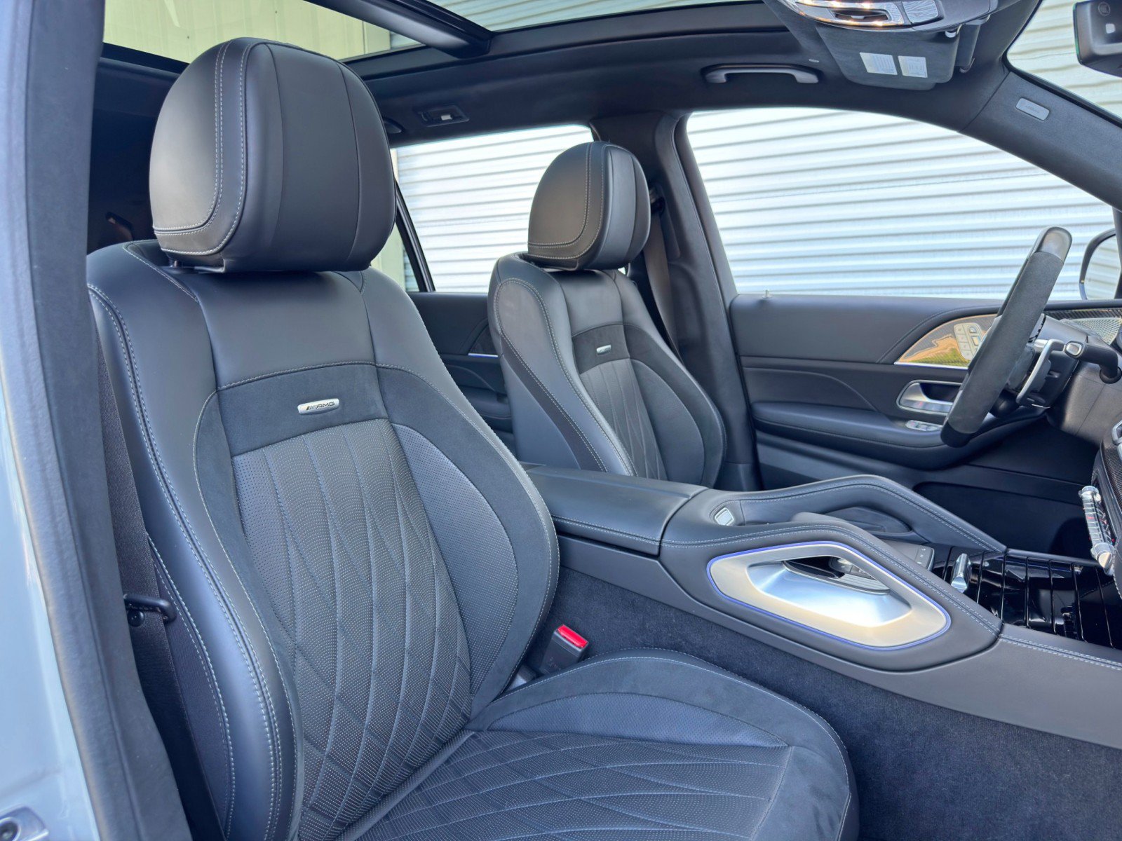 Used 2024 Mercedes-Benz GLS 63 AMG 4MATIC image 44