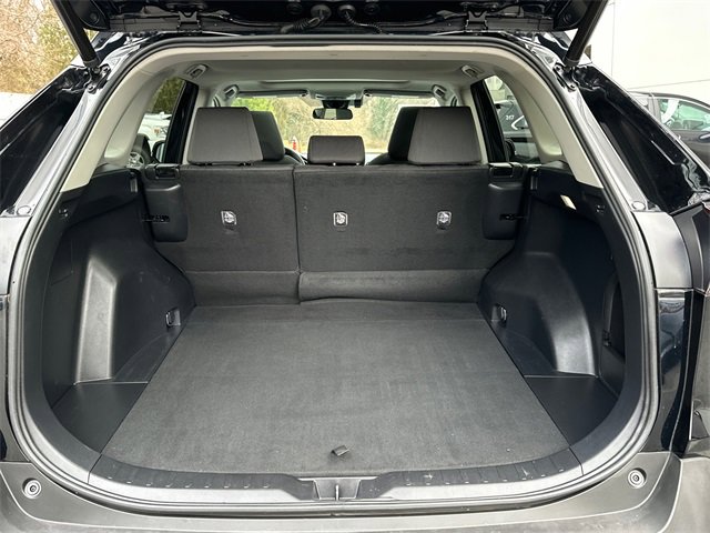 Certified 2022 Toyota RAV4 XLE w/ Convenience Package image 6