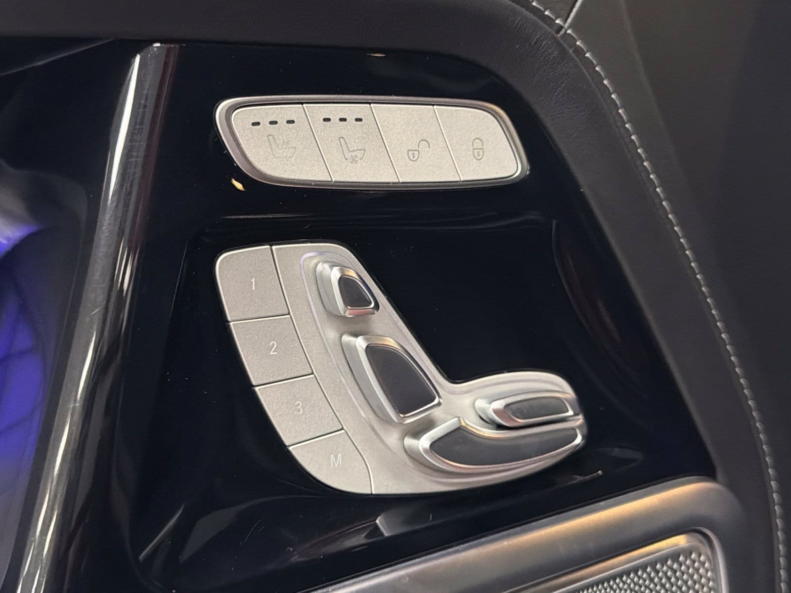 Certified 2022 Mercedes-Benz G 63 AMG 4MATIC image 22