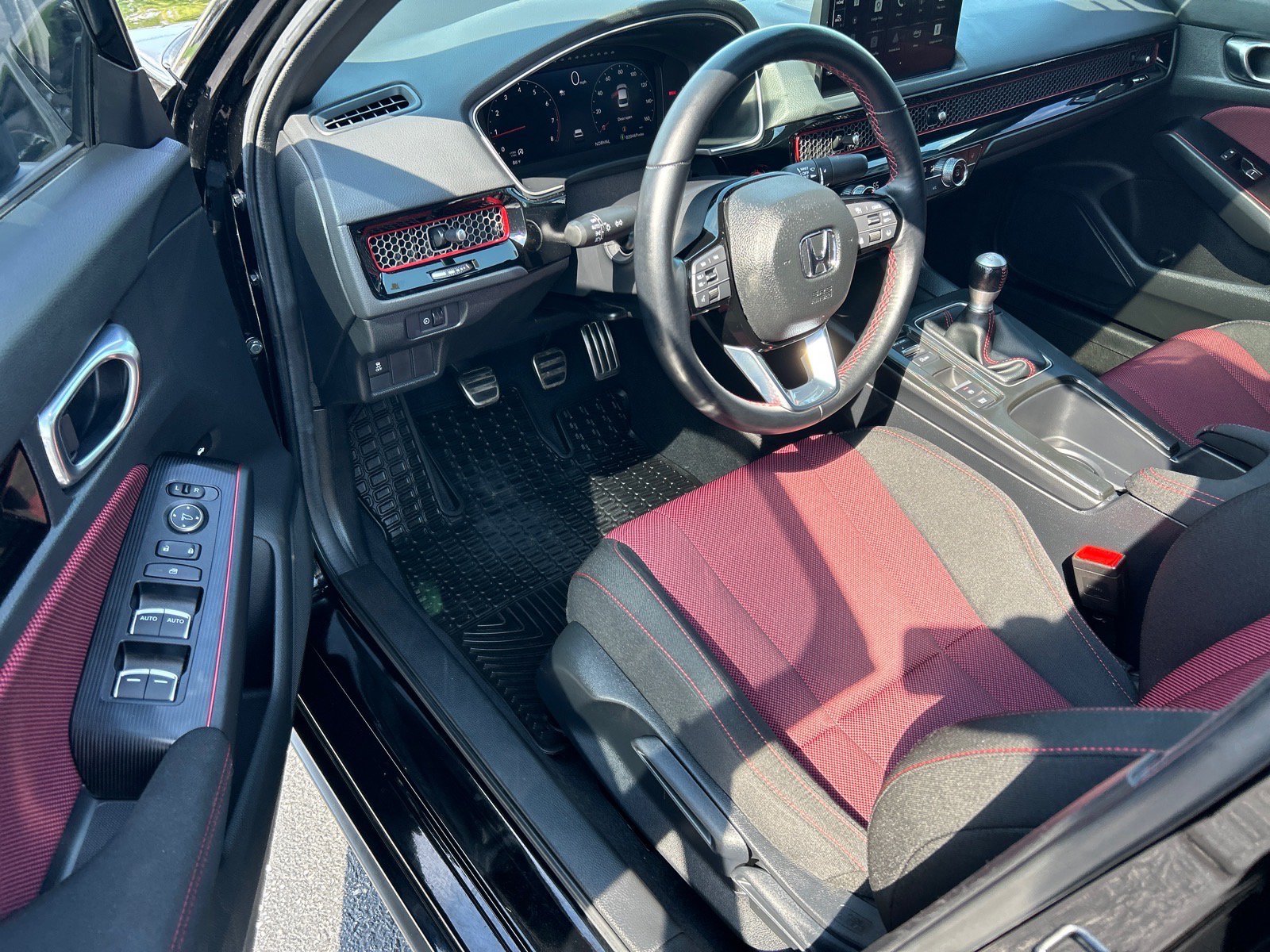 Used 2025 Honda Civic Si image 8