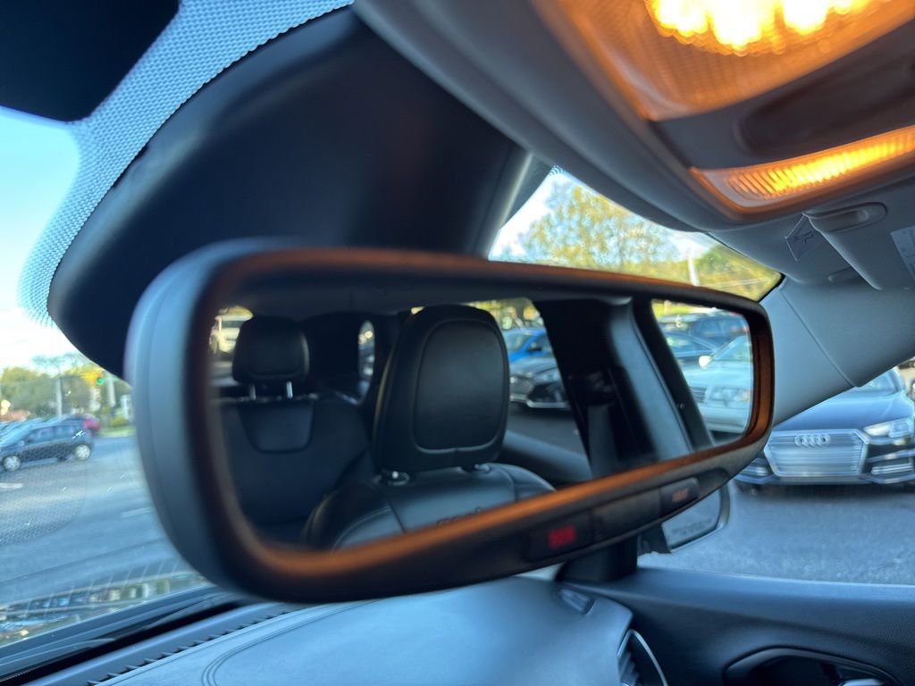 Used 2023 Jeep Cherokee Altitude Lux AWD/4WD image 28