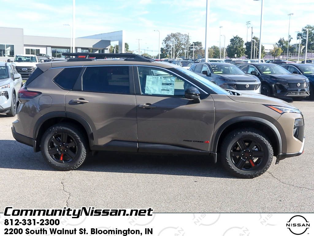 New 2026 Nissan Rogue SV image 8