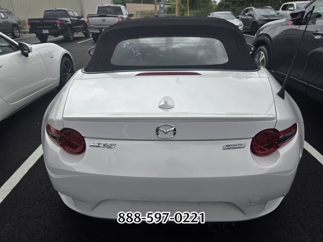 Used 2016 MAZDA MX-5 Miata Grand Touring RWD image 6