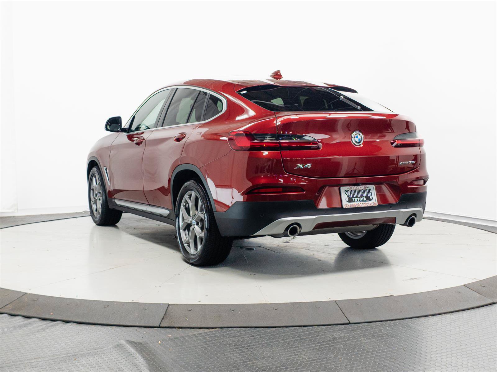 Used 2020 BMW X4 xDrive30i w/ Premium Package AWD/4WD image 9
