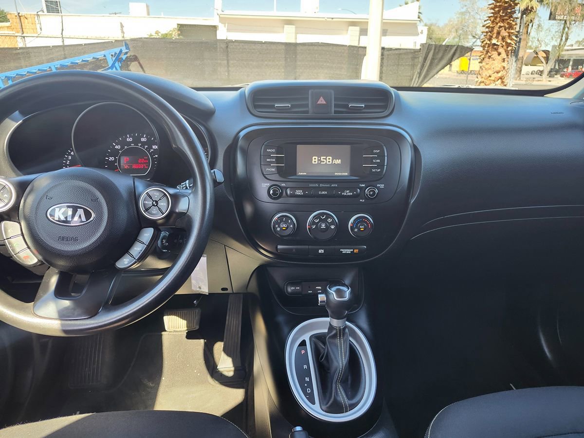 Used 2016 Kia Soul + FWD image 23