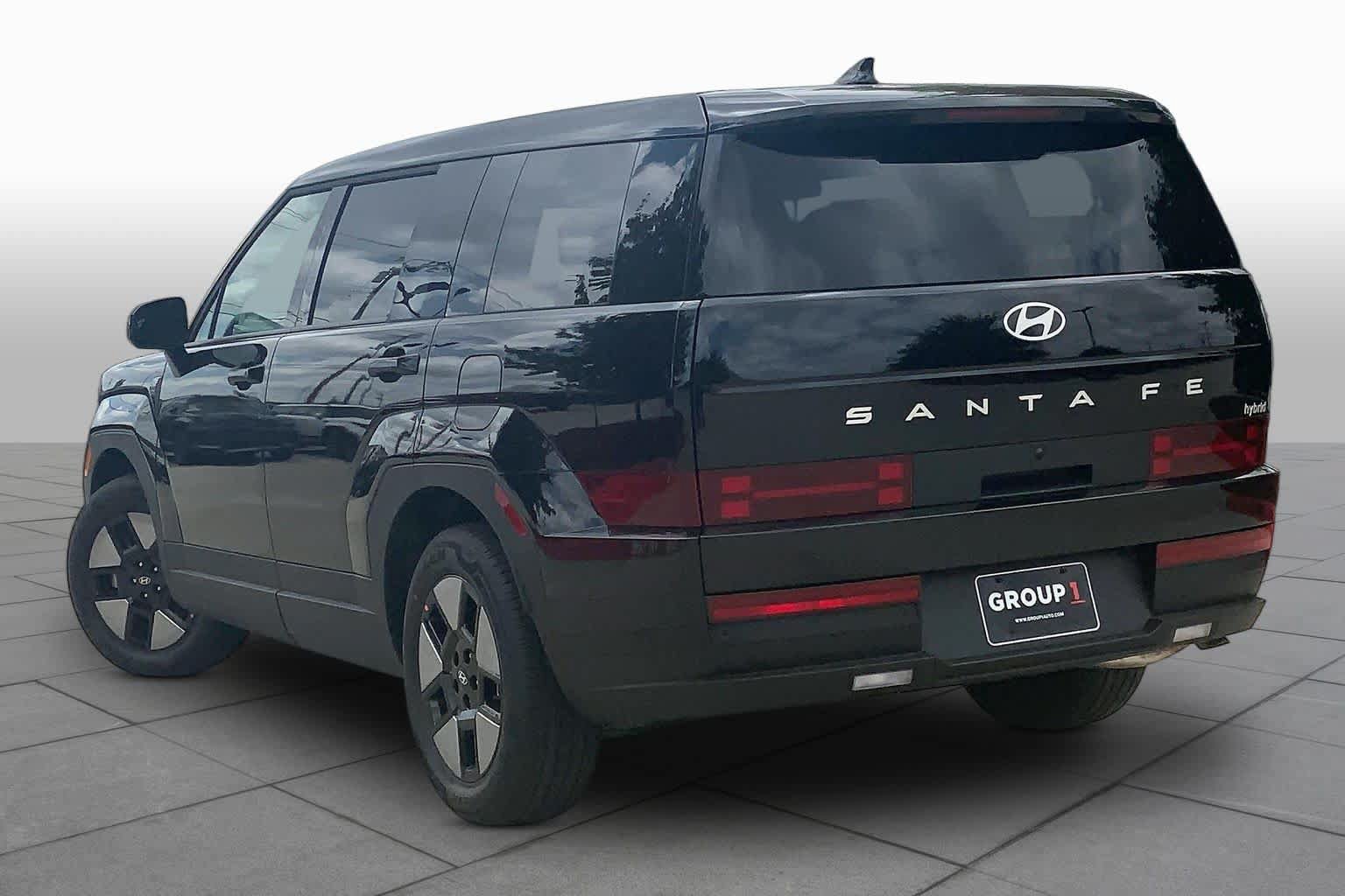 New 2026 Hyundai Santa Fe SE FWD image 12
