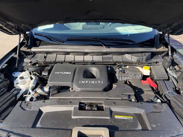 Certified 2026 INFINITI QX60 Luxe w/ Family Package AWD/4WD image 12