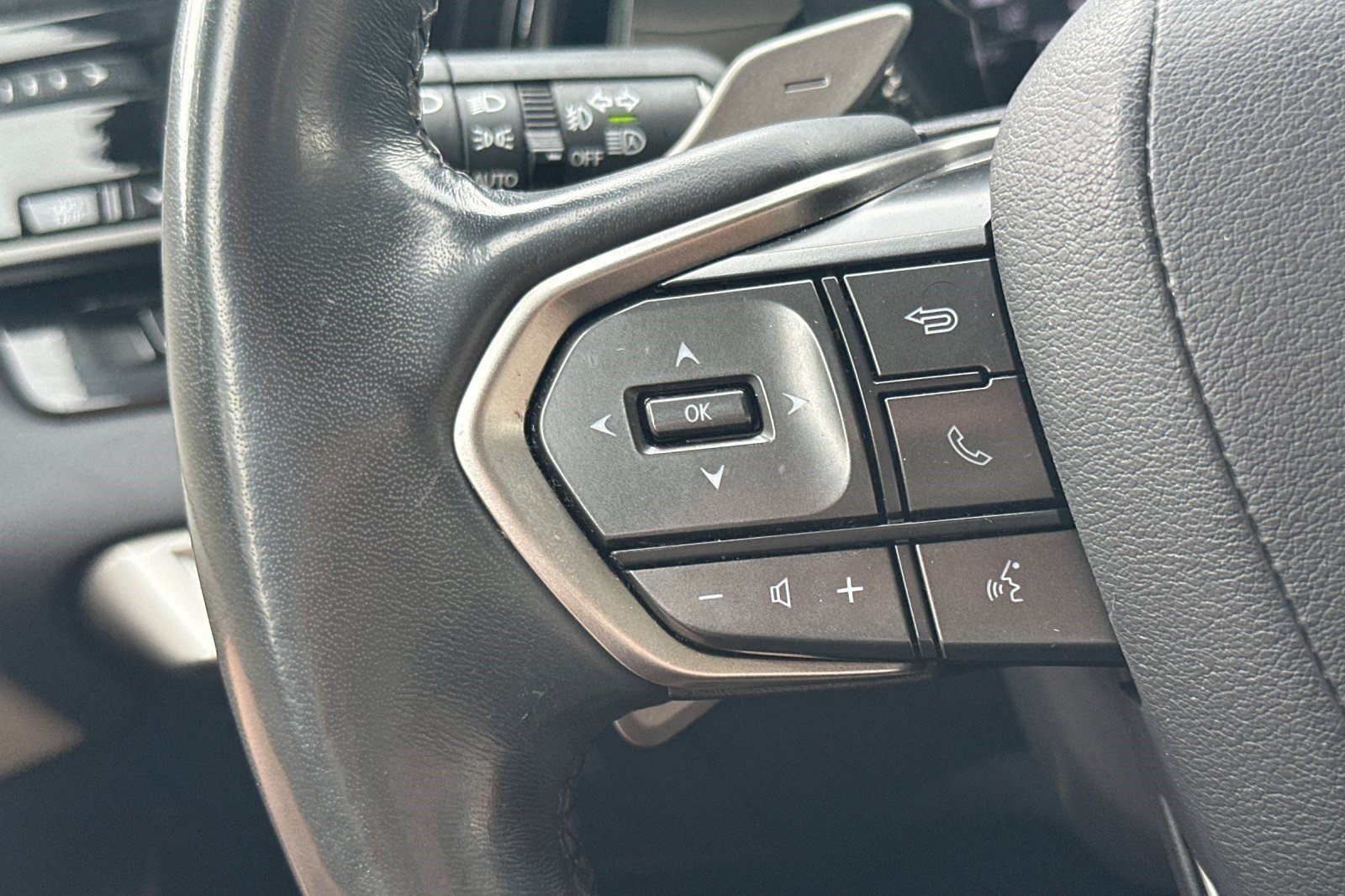 Used 2024 Lexus RX 350h w/ Convenience Package AWD/4WD image 29