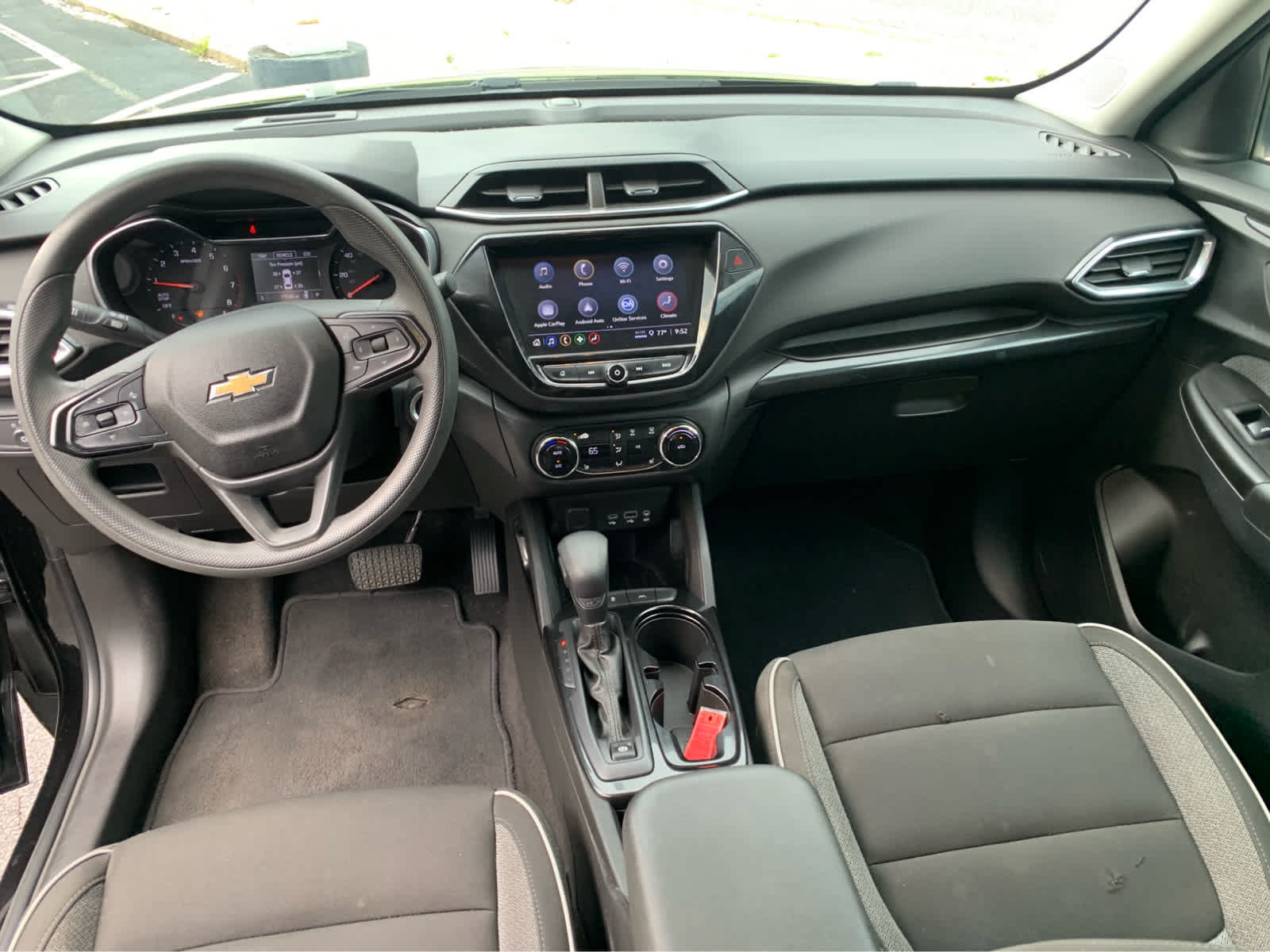 Used 2021 Chevrolet TrailBlazer LT w/ Convenience Package FWD image 10