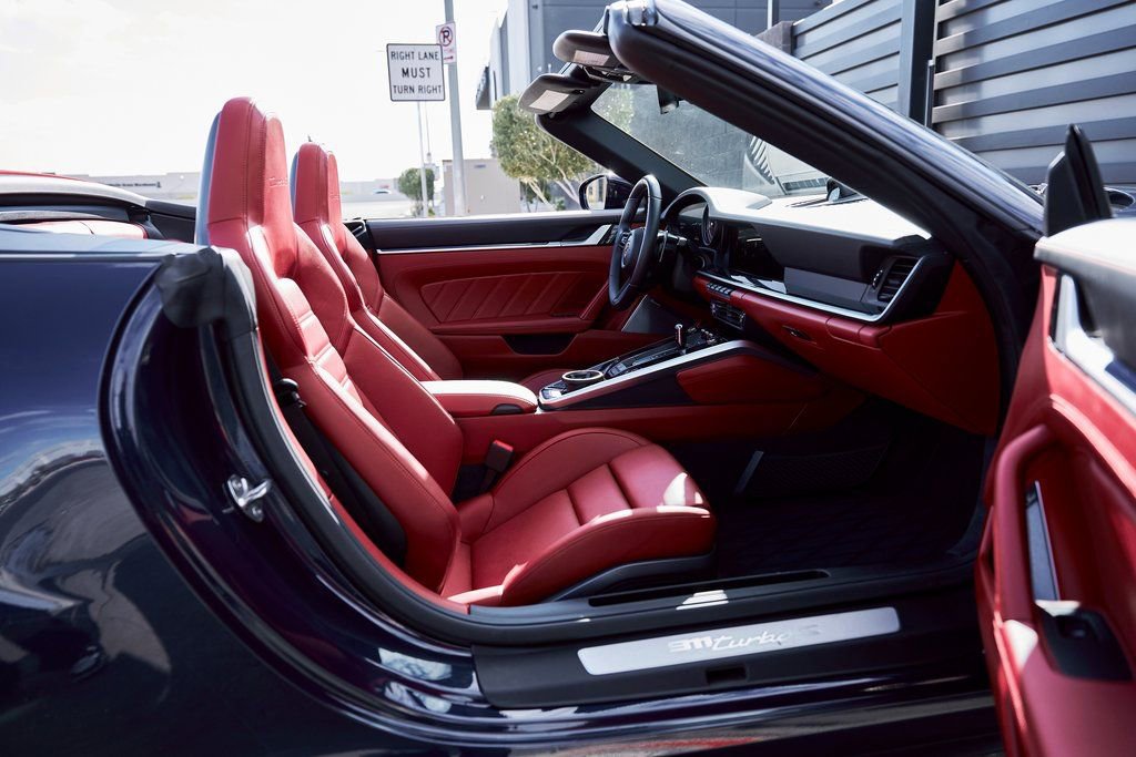 Used 2021 Porsche 911 Turbo S image 25