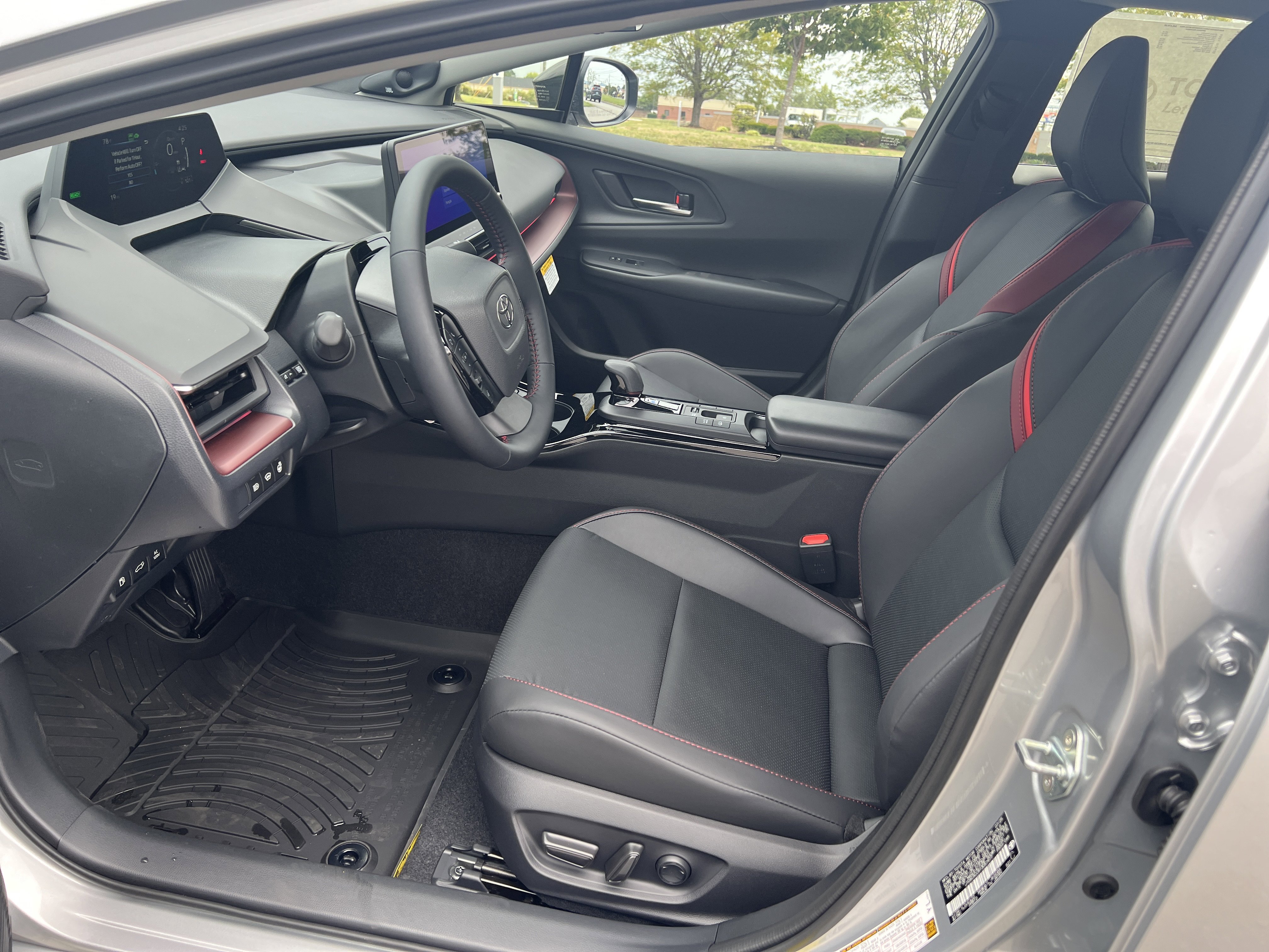 New 2026 Toyota Prius Plug-In Hybrid image 11