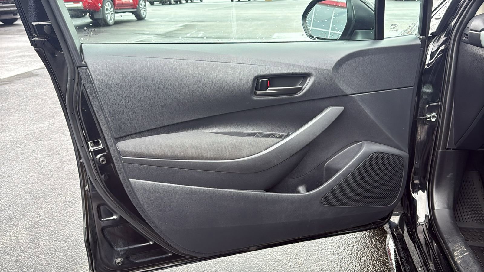 Certified 2025 Toyota Corolla LE image 10