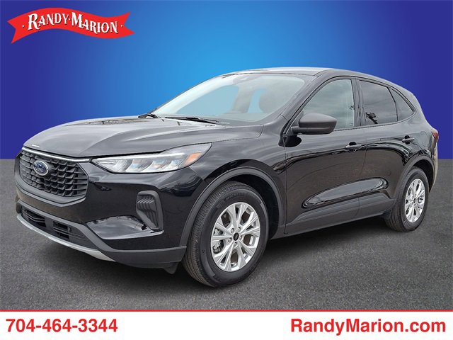 Used 2025 Ford Escape Active image 1