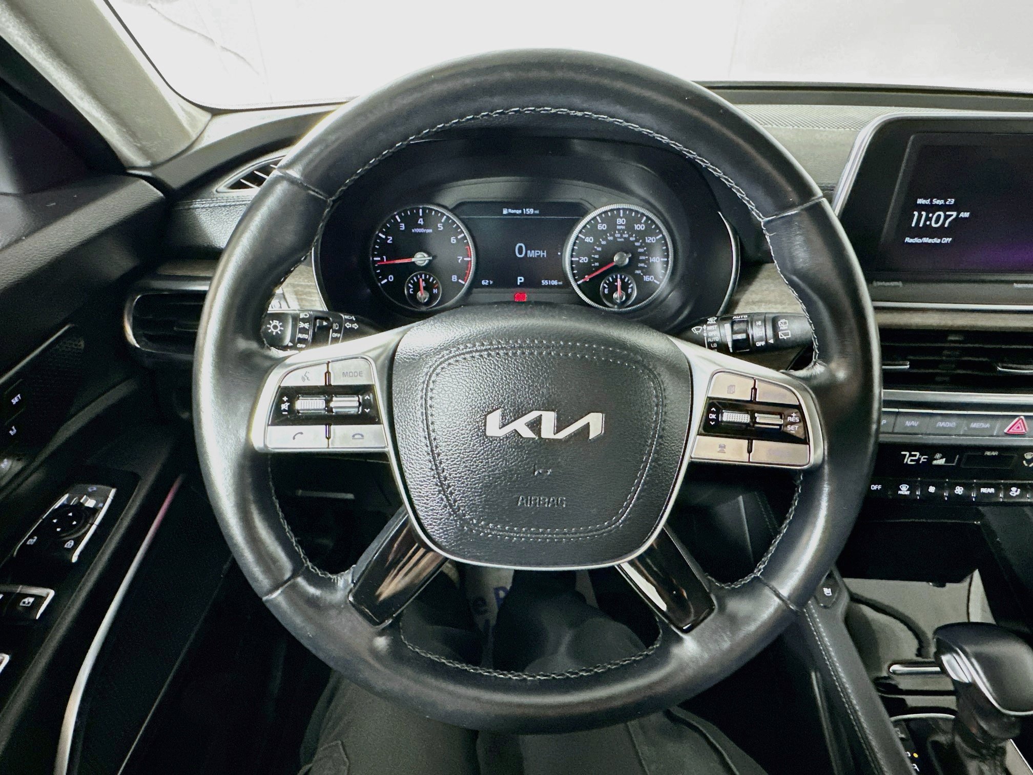 Certified 2022 Kia Telluride SX w/ SX Prestige Package AWD/4WD image 11