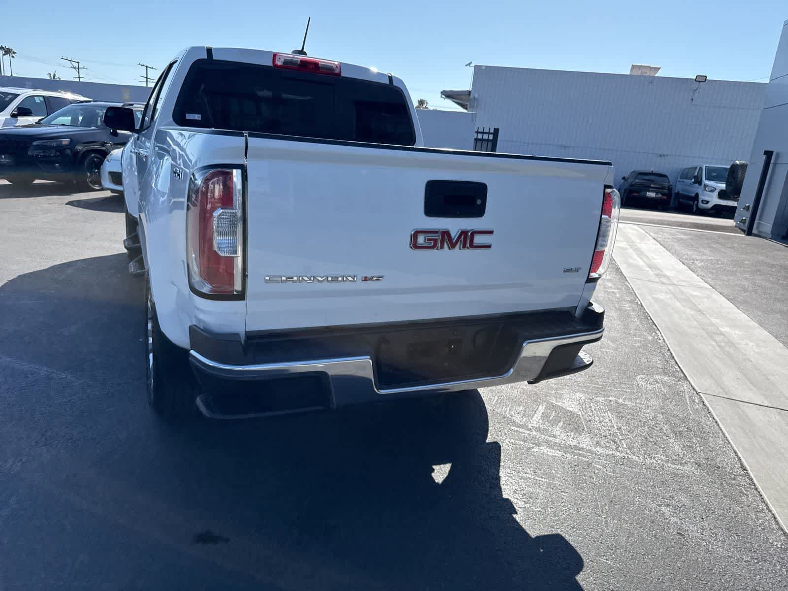 Used 2017 GMC Canyon SLT AWD/4WD image 17