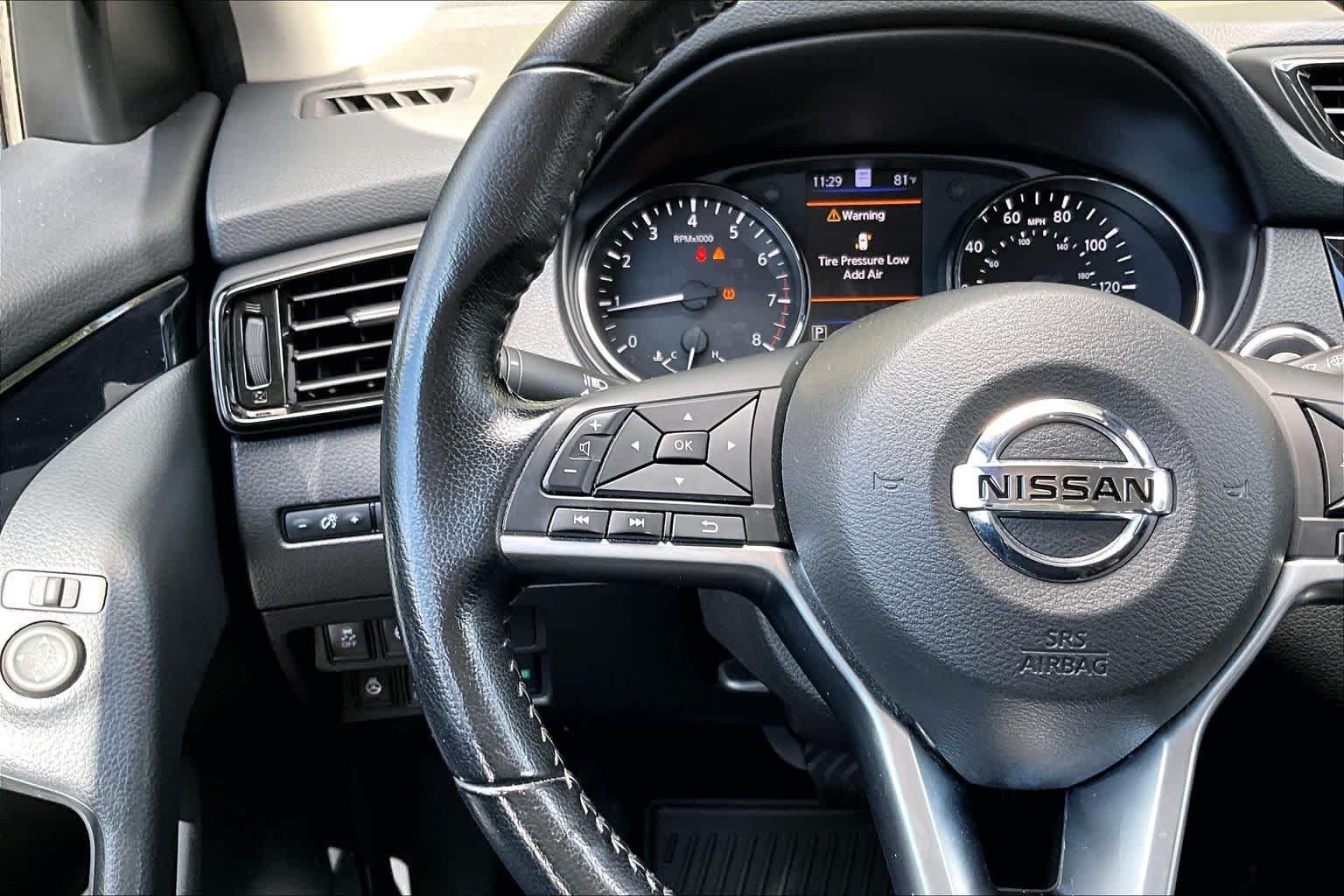 Used 2022 Nissan Rogue Sport SL AWD/4WD image 24