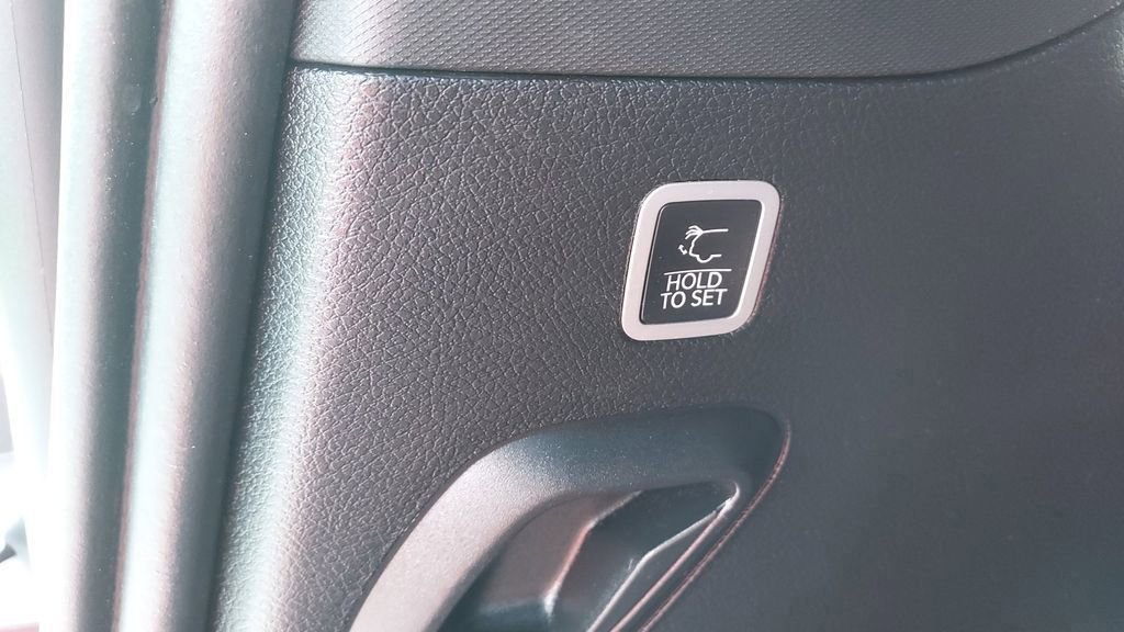 Used 2023 Jeep Wagoneer Series II image 27