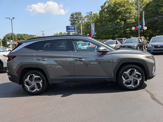 Used 2023 Hyundai Tucson Limited w/ Cargo Package AWD/4WD image 2