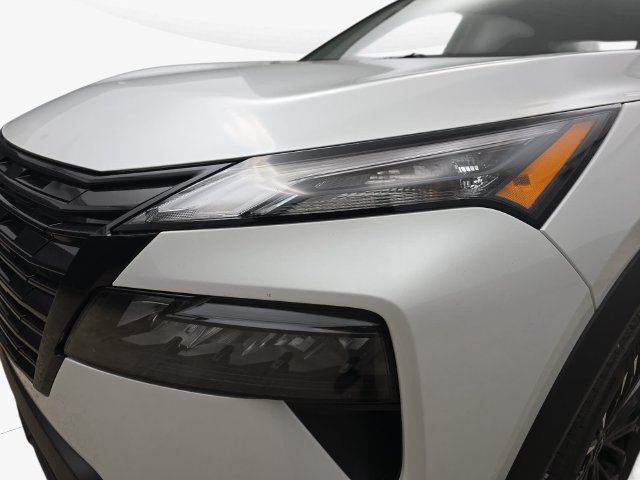 New 2026 Nissan Rogue Dark Armor AWD/4WD image 34