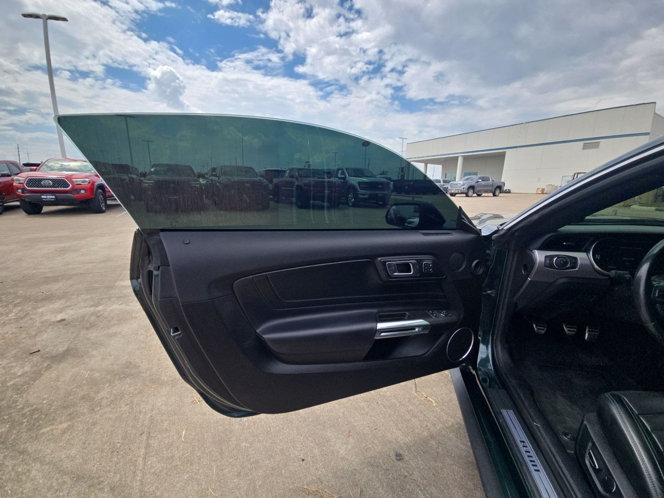 Used 2019 Ford Mustang Bullitt w/ Bullitt Electronics Package RWD image 11