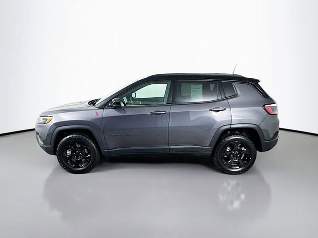 Used 2024 Jeep Compass Trailhawk w/ Sun and Sound Group AWD/4WD image 11